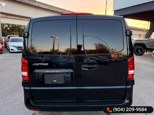 2018 Mercedes-Benz Metris Base