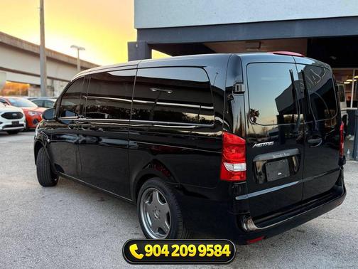 Black 2018 Mercedes-Benz Metris Base