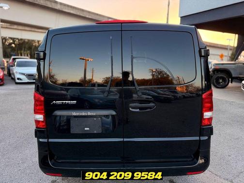 Black 2018 Mercedes-Benz Metris Base