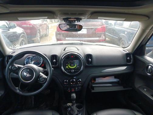 2017 MINI Countryman Cooper
