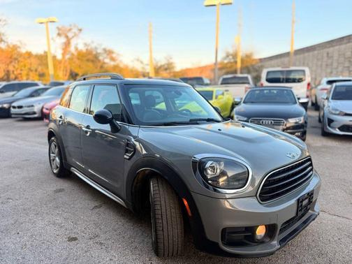 2017 MINI Countryman Cooper
