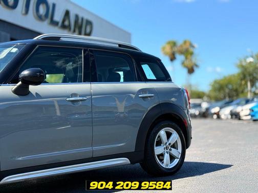 Gray Metallic 2017 MINI Countryman Cooper