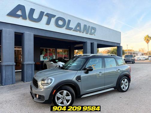 Gray Metallic 2017 MINI Countryman Cooper