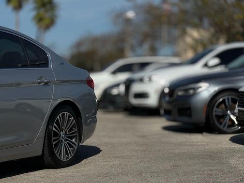 2018 BMW 530e iPerformance