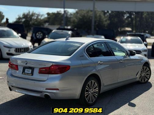Glacier Silver Metallic 2018 BMW 530e iPerformance