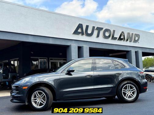 Volcano Grey Metallic 2020 Porsche Macan Macan