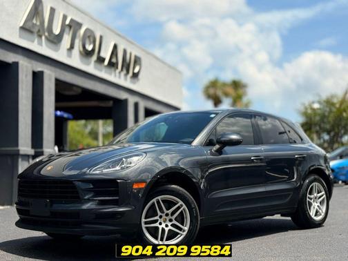 Volcano Grey Metallic 2020 Porsche Macan Macan