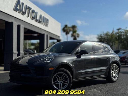 Volcano Grey Metallic 2020 Porsche Macan Macan