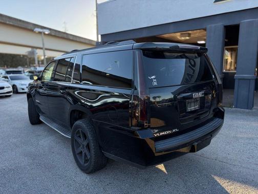 2015 GMC Yukon XL 1500 SLT