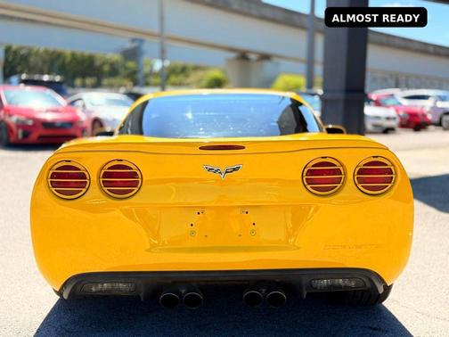 Velocity Yellow Tintcoat 2007 Chevrolet Corvette Base