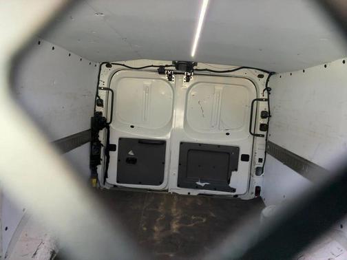 2016 Nissan NV Cargo NV1500 SV V6