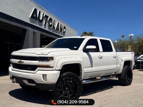 2017 Chevrolet Silverado 1500 2LT