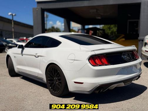 Oxford White 2015 Ford Mustang GT Premium