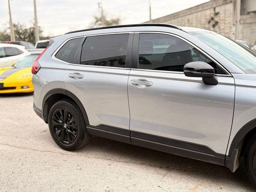 2023 Honda CR-V Hybrid Sport Touring AWD