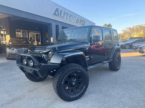 2012 Jeep Wrangler Unlimited Sahara