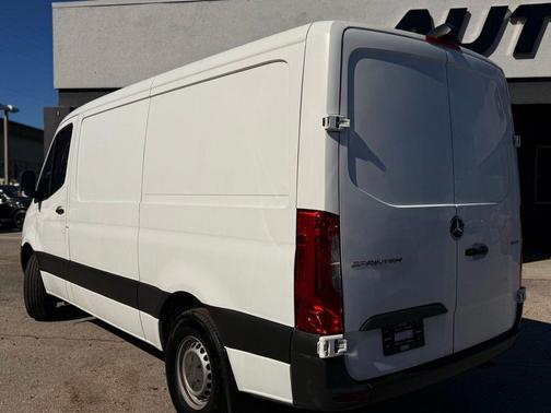2019 Mercedes-Benz Sprinter 1500 Standard Roof I4