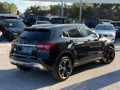 2020 Mercedes-Benz GLA 250 Base