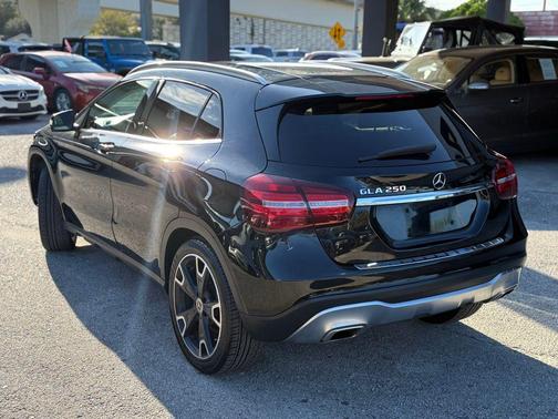 2020 Mercedes-Benz GLA 250 Base