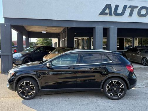 2020 Mercedes-Benz GLA 250 Base