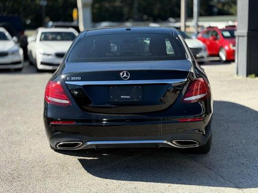 2017 Mercedes-Benz E-Class E 300