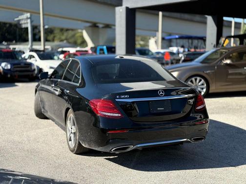 2017 Mercedes-Benz E-Class E 300