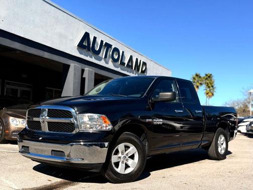 2016 RAM 1500 SLT