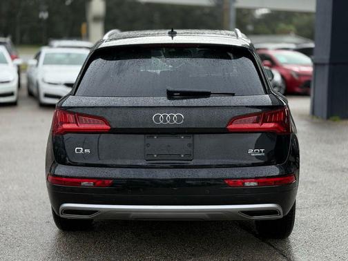 2018 Audi Q5 2.0T Tech Premium