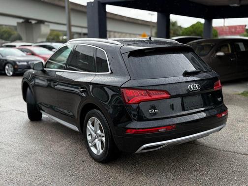 2018 Audi Q5 2.0T Tech Premium