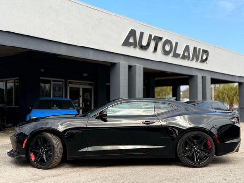 2022 Chevrolet Camaro RWD Coupe LT1