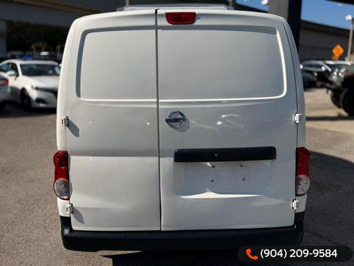 2015 Nissan NV200 SV