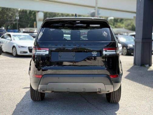 2019 Land Rover Discovery SE