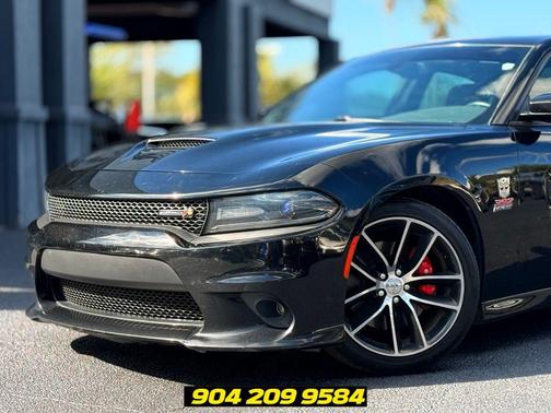 Pitch Black Clearcoat 2016 Dodge Charger R/T Scat Pack