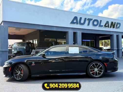 Pitch Black Clearcoat 2016 Dodge Charger R/T Scat Pack