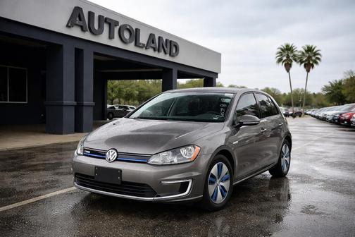 2016 Volkswagen e-Golf SE
