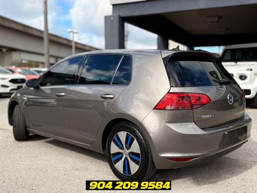 Gray 2016 Volkswagen e-Golf SE