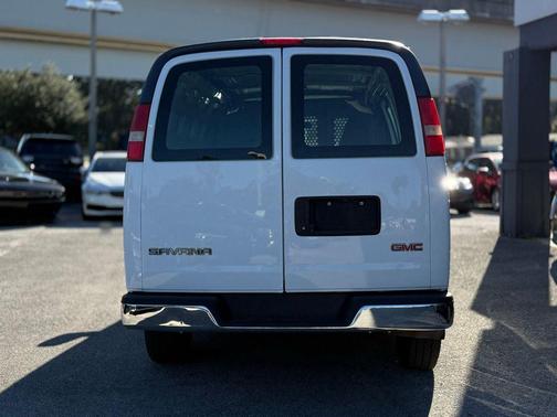 2018 GMC Savana 2500 Work Van