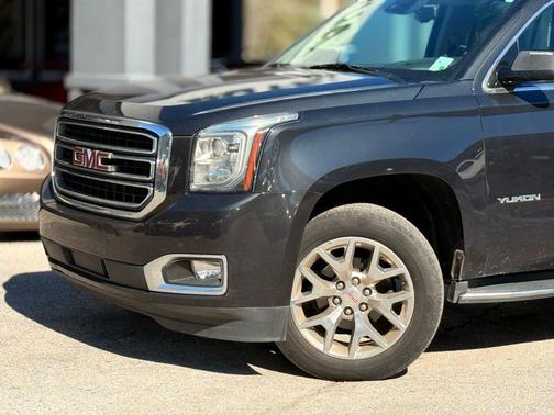 2020 GMC Yukon SLT