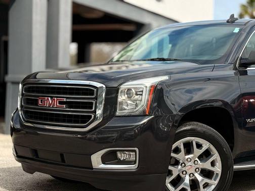 2020 GMC Yukon SLT