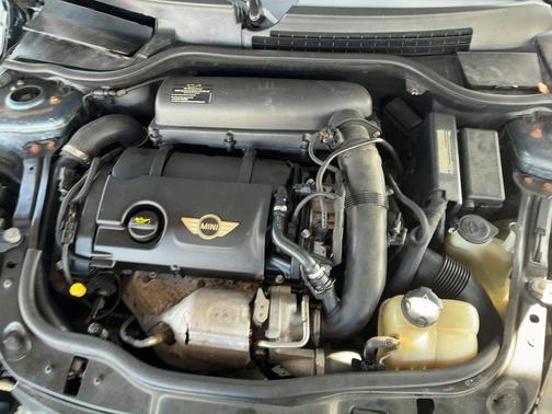 2011 MINI Cooper S Base