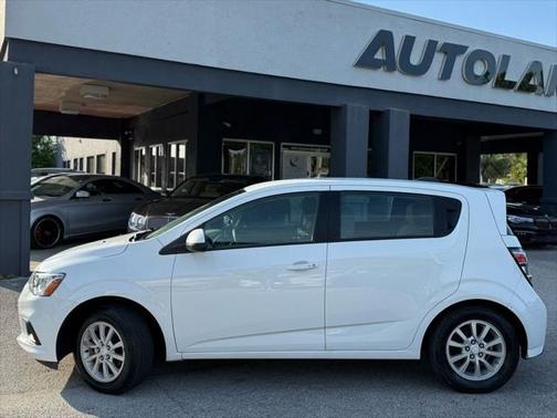 2020 Chevrolet Sonic FWD Hatchback 1FL 5-Door