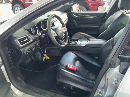 2018 Maserati Ghibli Base