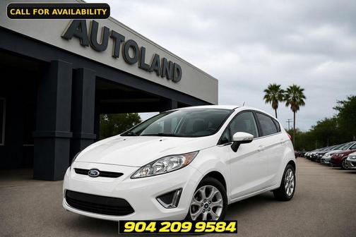 Oxford White 2012 Ford Fiesta SES