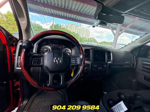 Flame Red Clearcoat 2019 RAM 1500 Big Horn