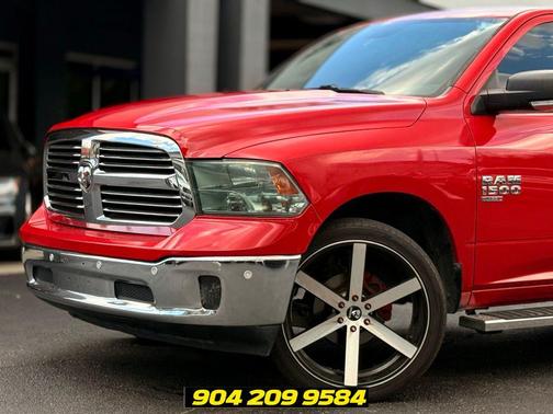 Flame Red Clearcoat 2019 RAM 1500 Big Horn