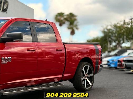 Flame Red Clearcoat 2019 RAM 1500 Big Horn