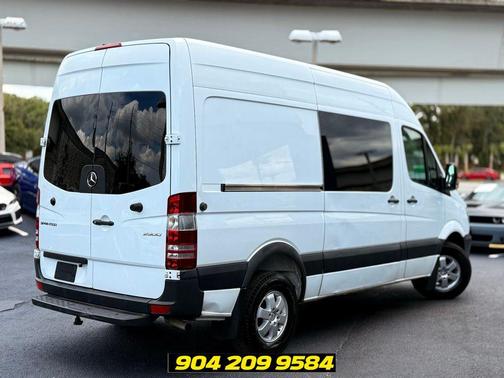 Arctic White 2017 Mercedes-Benz Sprinter 2500 Cargo 144 WB