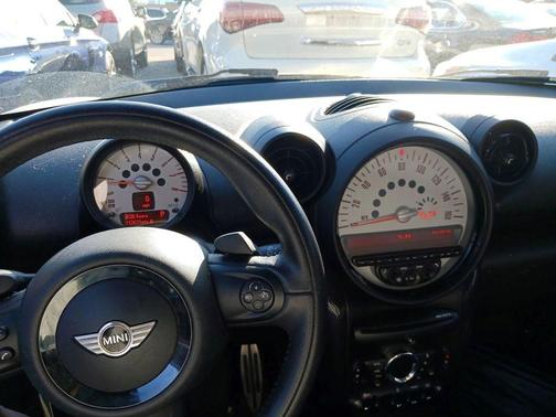 2013 MINI Countryman Cooper S