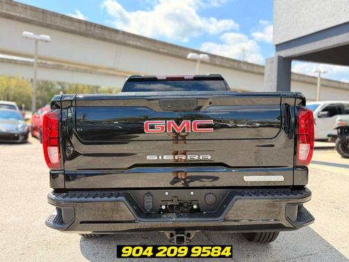 Onyx Black 2022 GMC Sierra 1500 Elevation