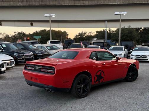 2017 Dodge Challenger R/T