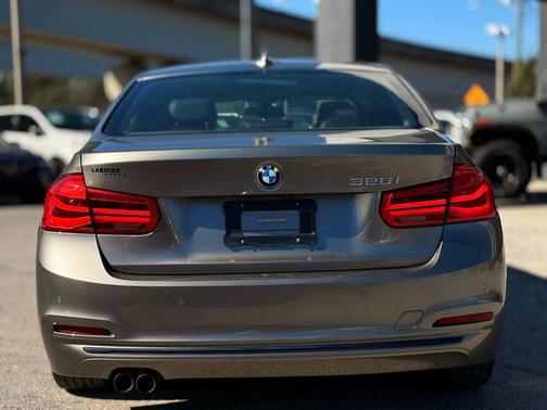 2016 BMW 328 328i
